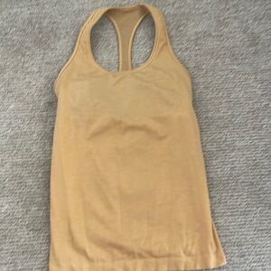 Lulu lemon tank